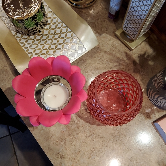 PINK PINEAPPLE SINGLE WICK CANDLE HOLDER - Picture 7 of 10